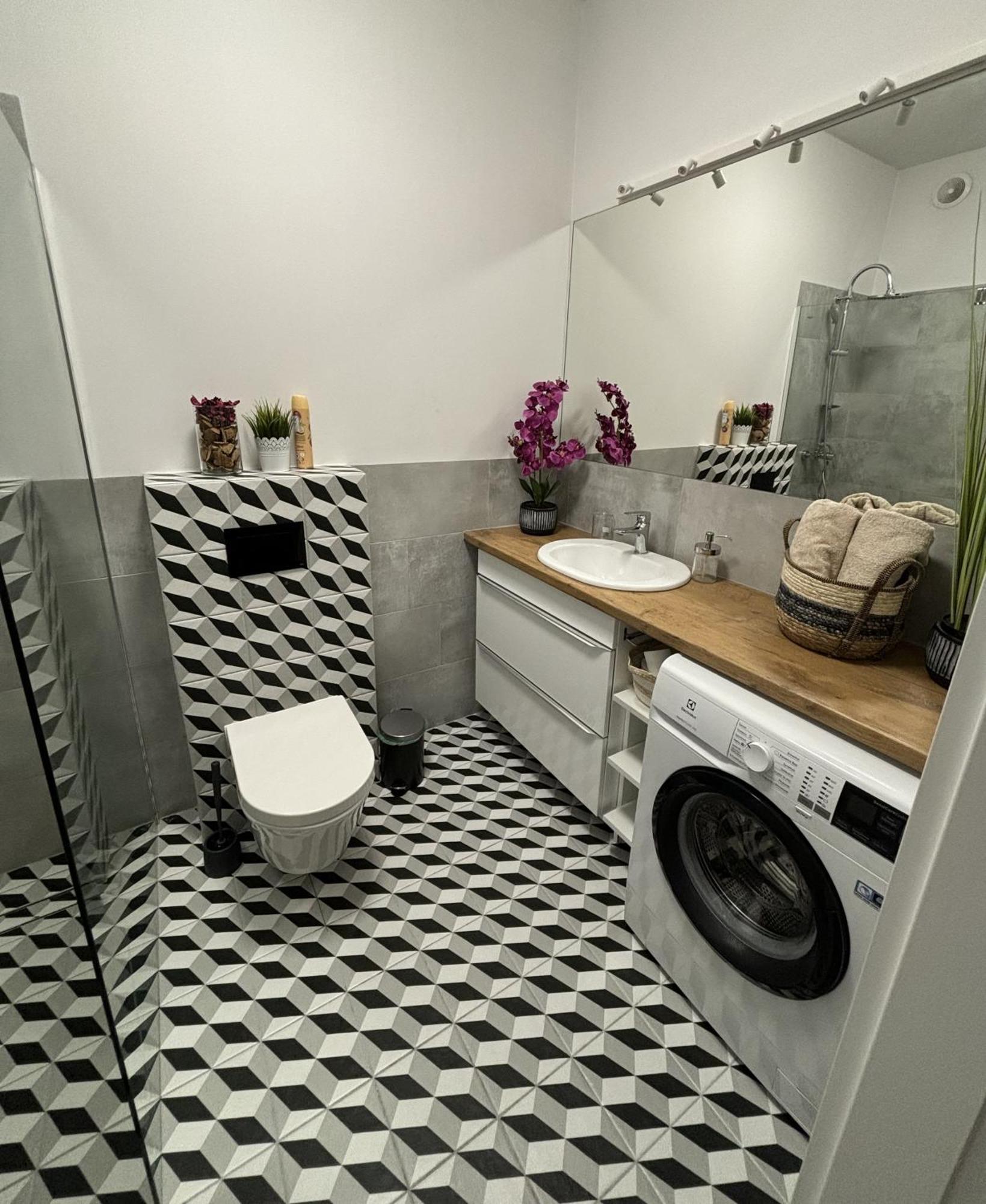 Garbary Old Town Lux Apartment 106, Self Check-In 24H, Free Parking Posen Exterior foto